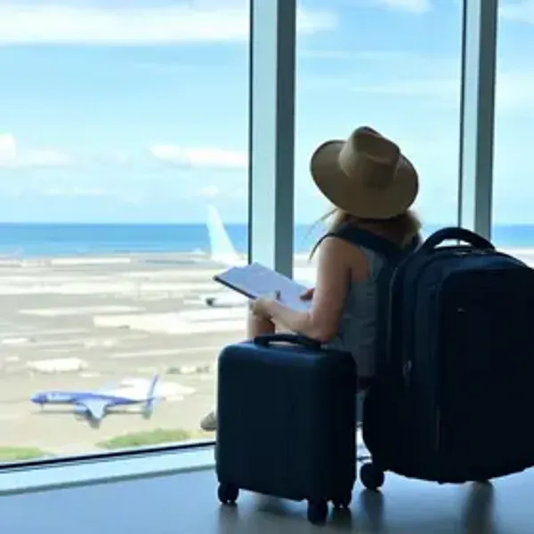 Notebook na bagagem de mão: guia prático com regras e cuidados