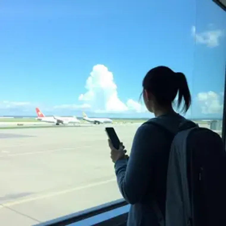 Transporte por aplicativo no Aeroporto de Vitória: guia local para embarcar melhor