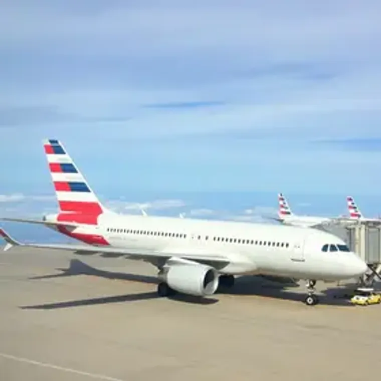 Voo com conexão pela American Airlines vale a pena? Veja quando compensa