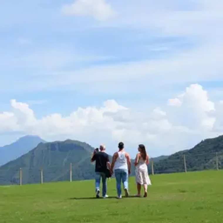 Melhor dia para comprar passagem aérea para casal: como escolher a melhor opção