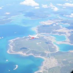 Passagem aérea nacional barata vale a pena? Veja quando compensa