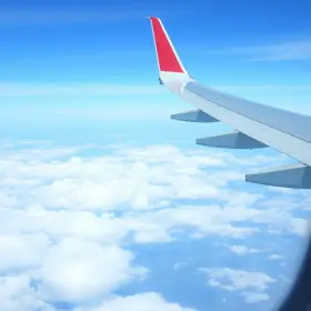 Erros comuns em milhas aéreas para iniciantes: guia prático para acumular e resgatar melhor